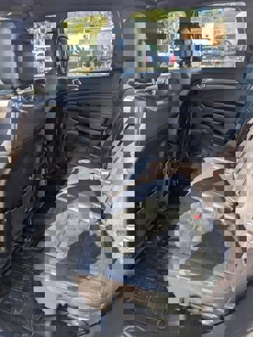 Used 2021 Jeep Grand Cherokee Laredo X image 10