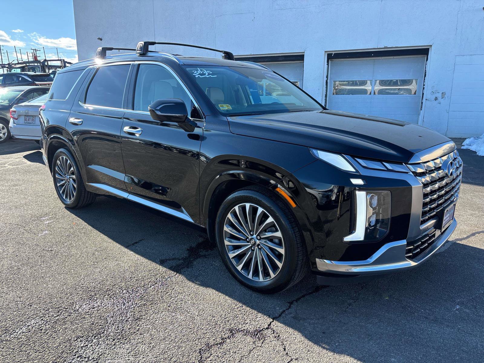 Used 2025 Hyundai Palisade Calligraphy AWD/4WD image 4