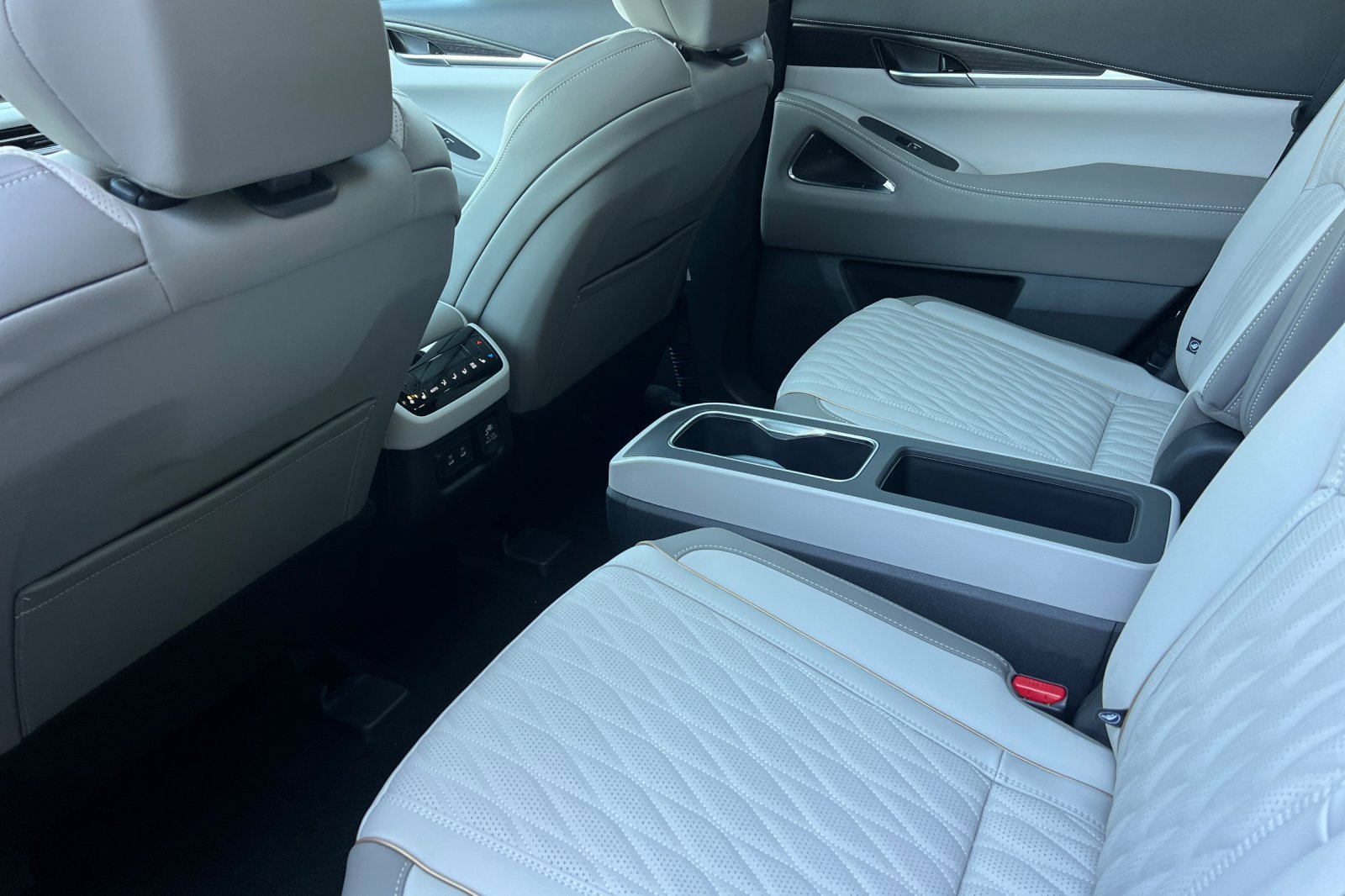 New 2026 INFINITI QX60 Autograph w/ Autograph Tech Package image 12