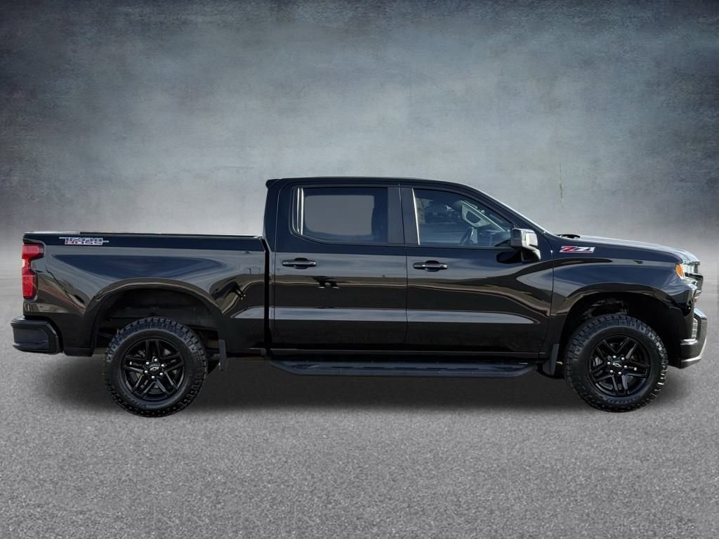 Used 2020 Chevrolet Silverado 1500 LT Trail Boss image 2