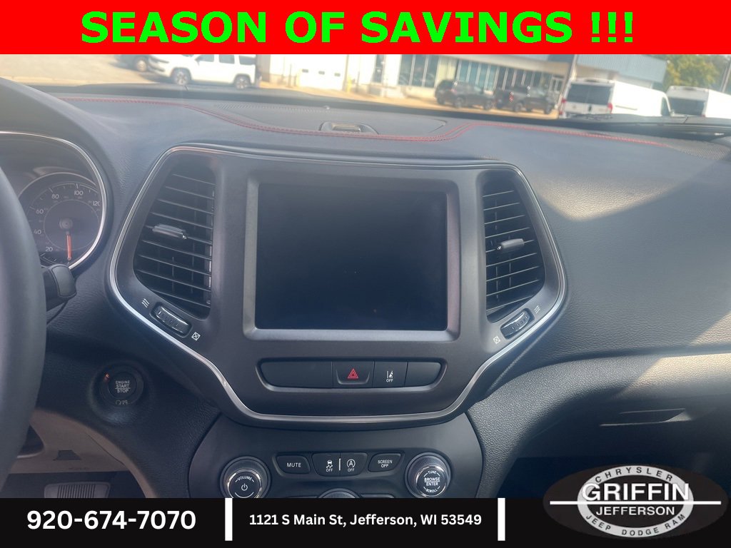 Used 2022 Jeep Cherokee Trailhawk w/ Sound & Nav Group image 7