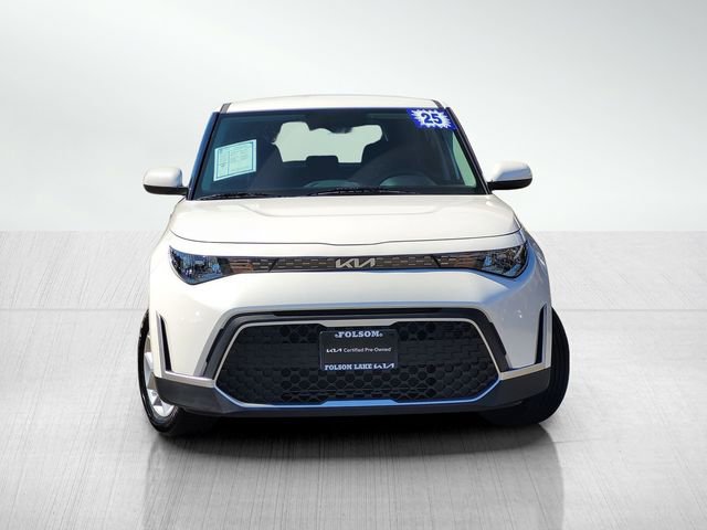 Used 2025 Kia Soul LX w/ LX Technology Package image 2