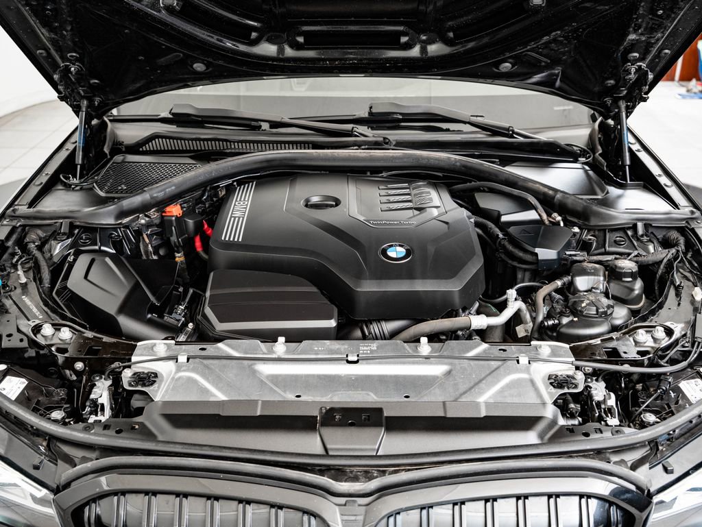 Used 2023 BMW 330i xDrive Sedan w/ M Sport Package image 45