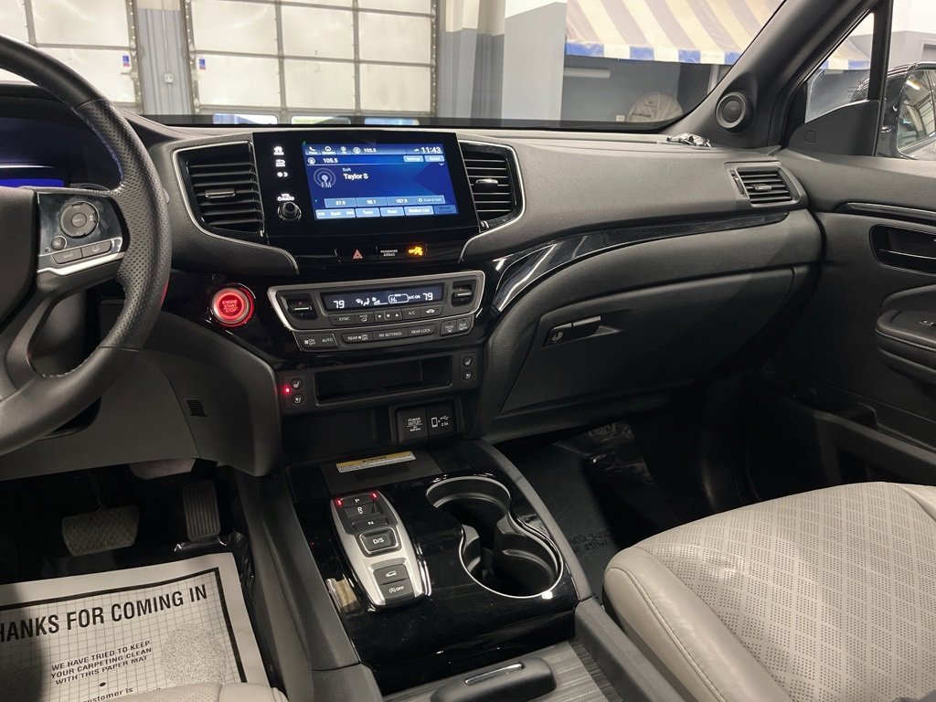 Used 2023 Honda Passport Elite image 22