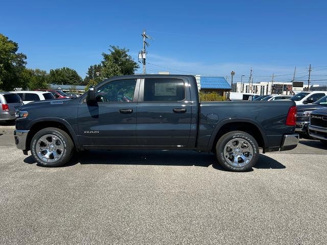 New 2026 RAM 1500 4x4 Crew Cab image 6
