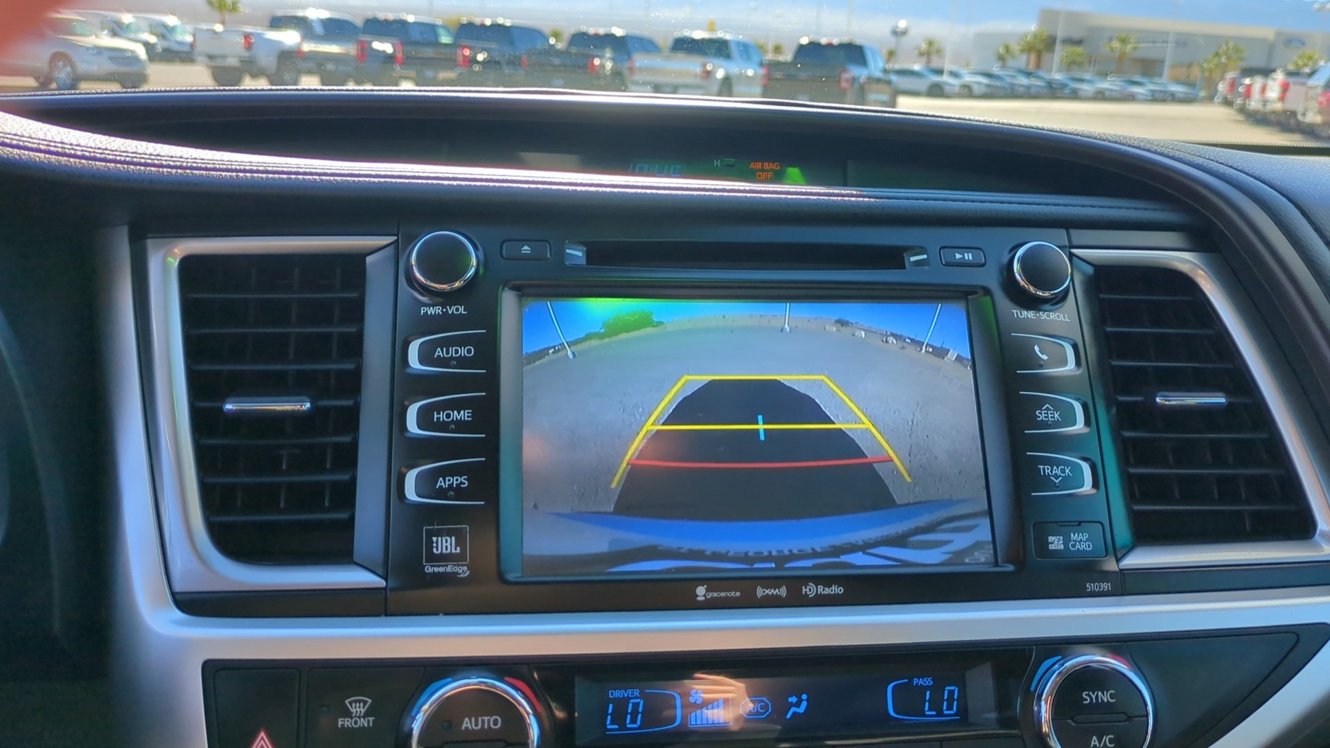 Used 2019 Toyota Highlander Limited image 24