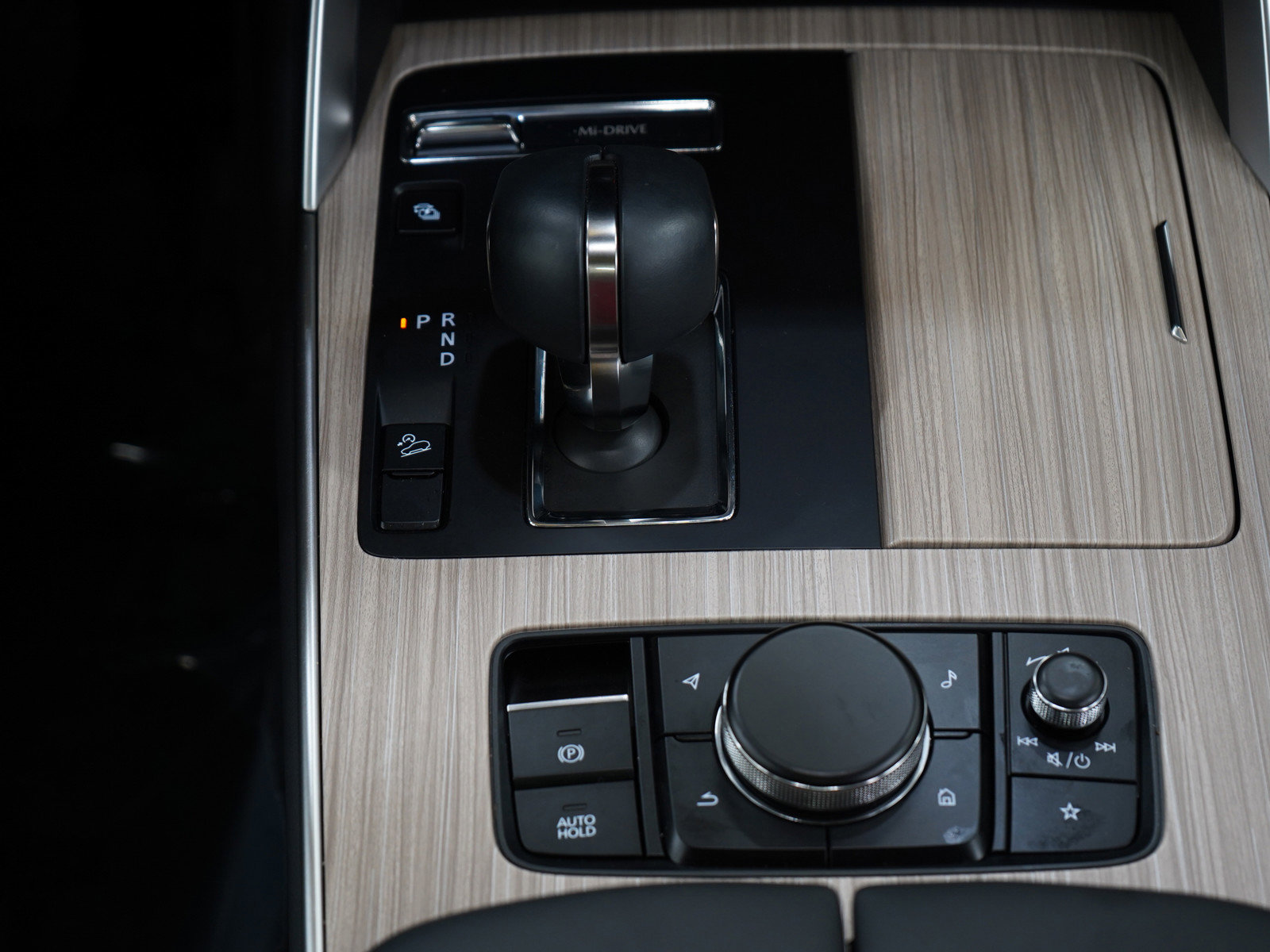 Certified 2025 MAZDA CX-90 Plug-In Hybrid w/Premium Sport image 19