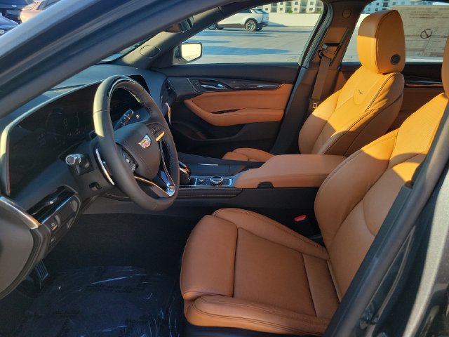 New 2026 Cadillac CT5 Sport w/ Platinum Package RWD image 18