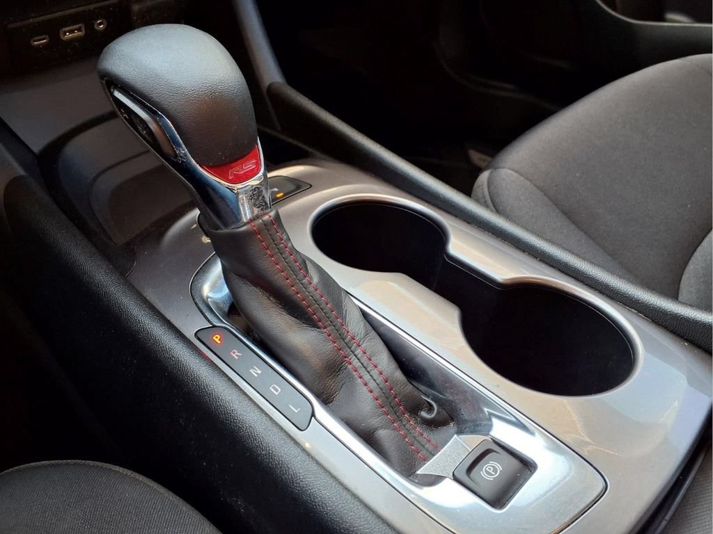Used 2023 Chevrolet Malibu RS w/ Driver Confidence Package FWD image 18