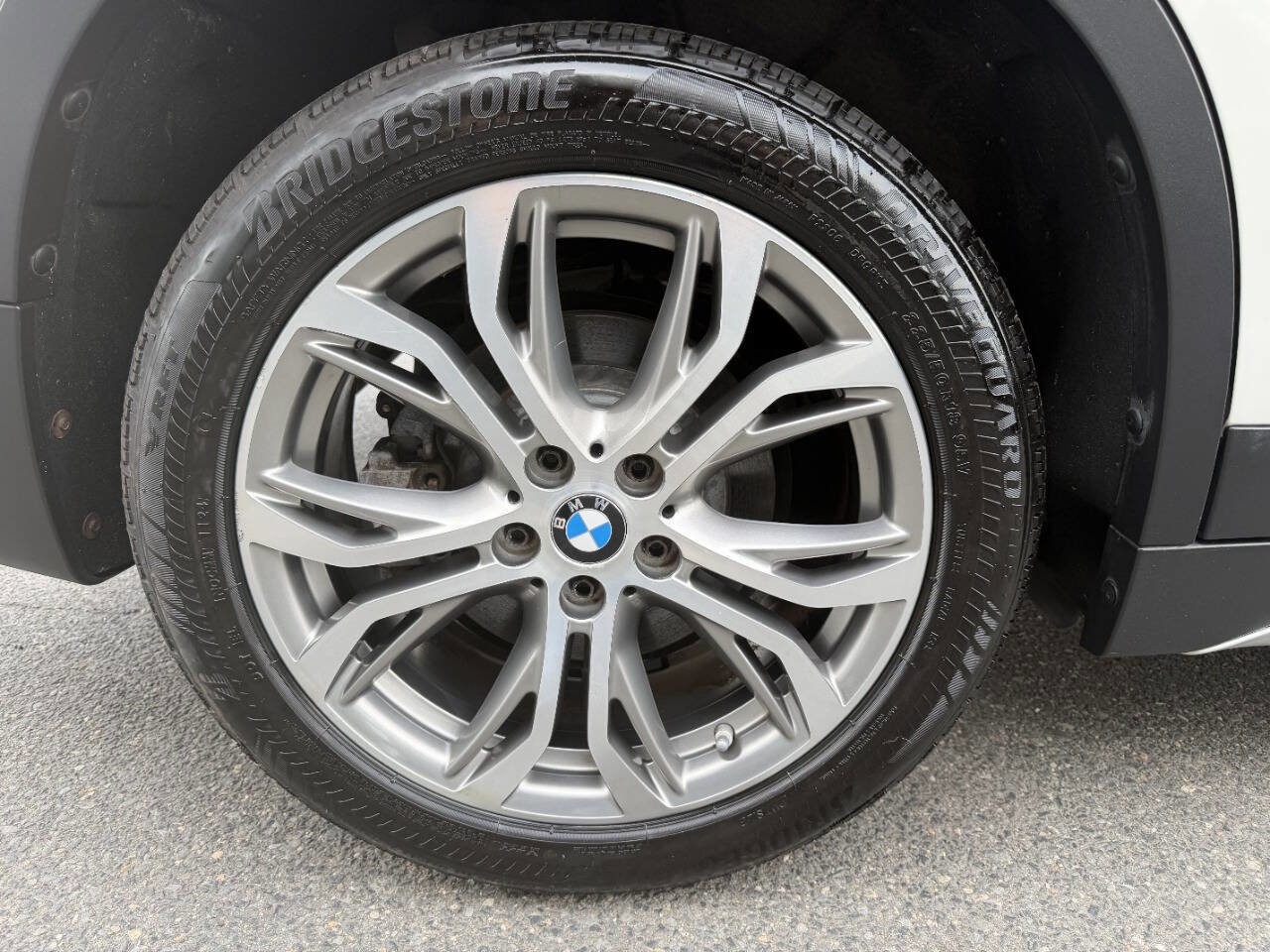 Used 2017 BMW X1 xDrive28i AWD/4WD image 14