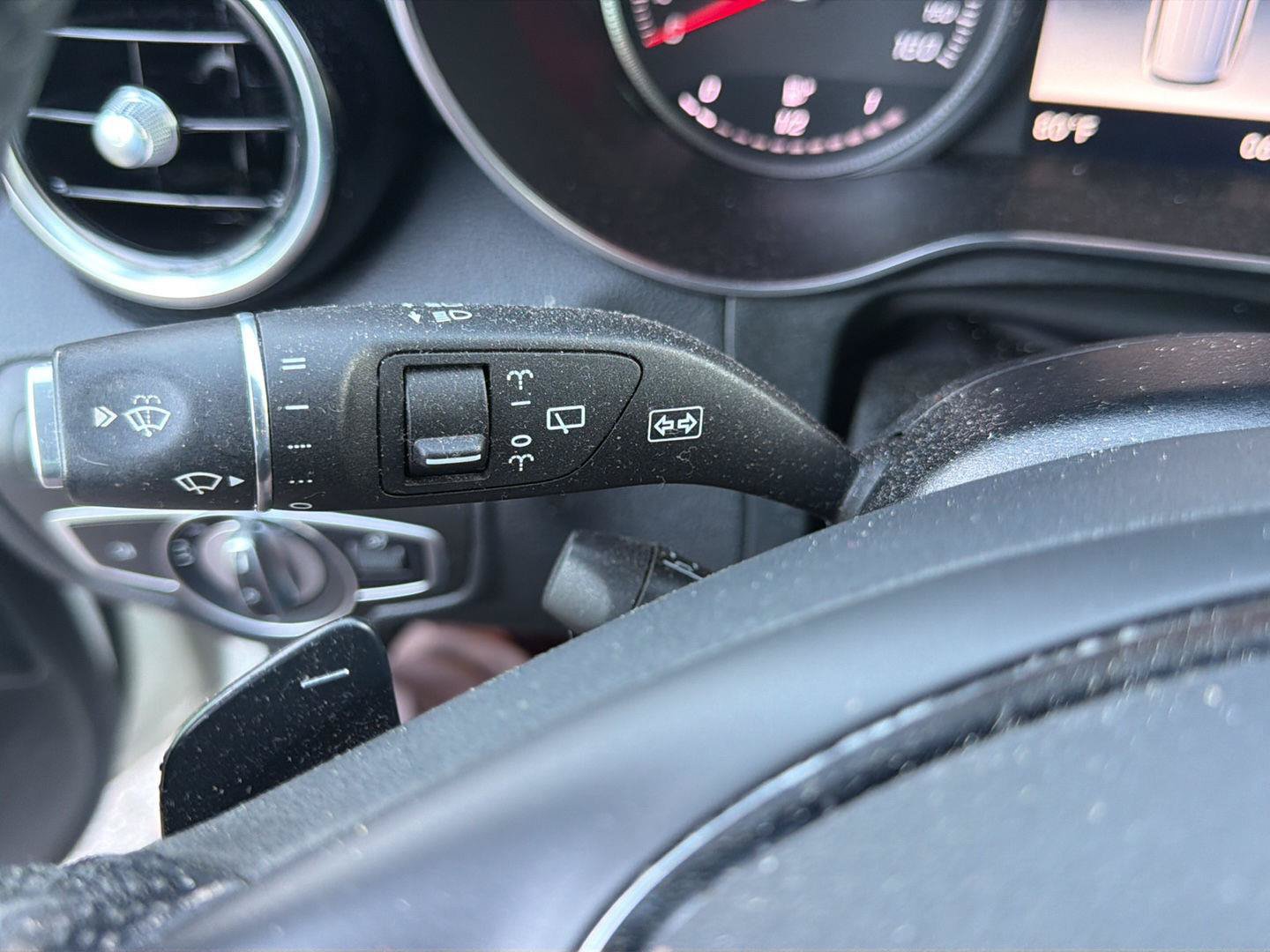 Used 2019 Mercedes-Benz GLC 300 image 9