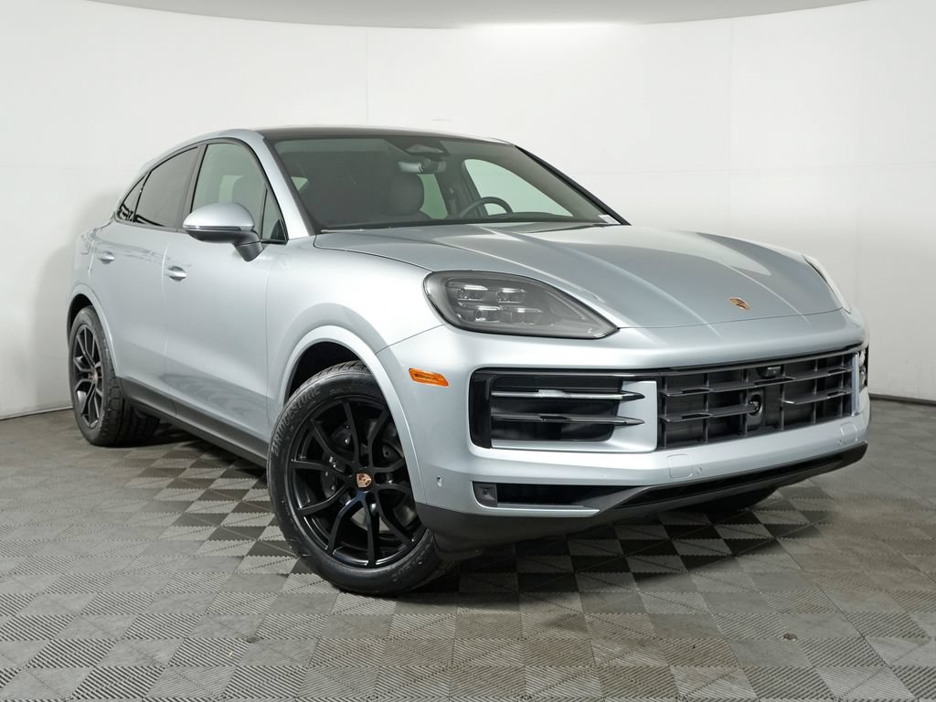 Certified 2026 Porsche Cayenne Coupe AWD/4WD image 9