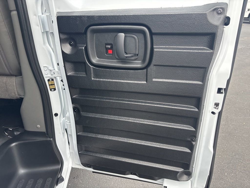 New 2025 Chevrolet Express 2500 w/ Driver Convenience Package image 34