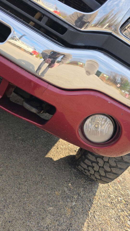 Used 2006 GMC Sierra 2500 SLT w/ Heavy-Duty Power Package image 3