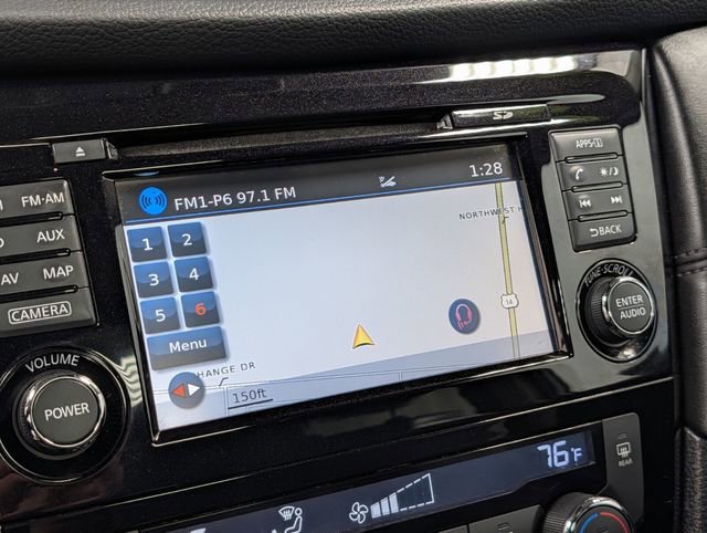 Used 2017 Nissan Rogue SL w/ SL Premium Package image 25