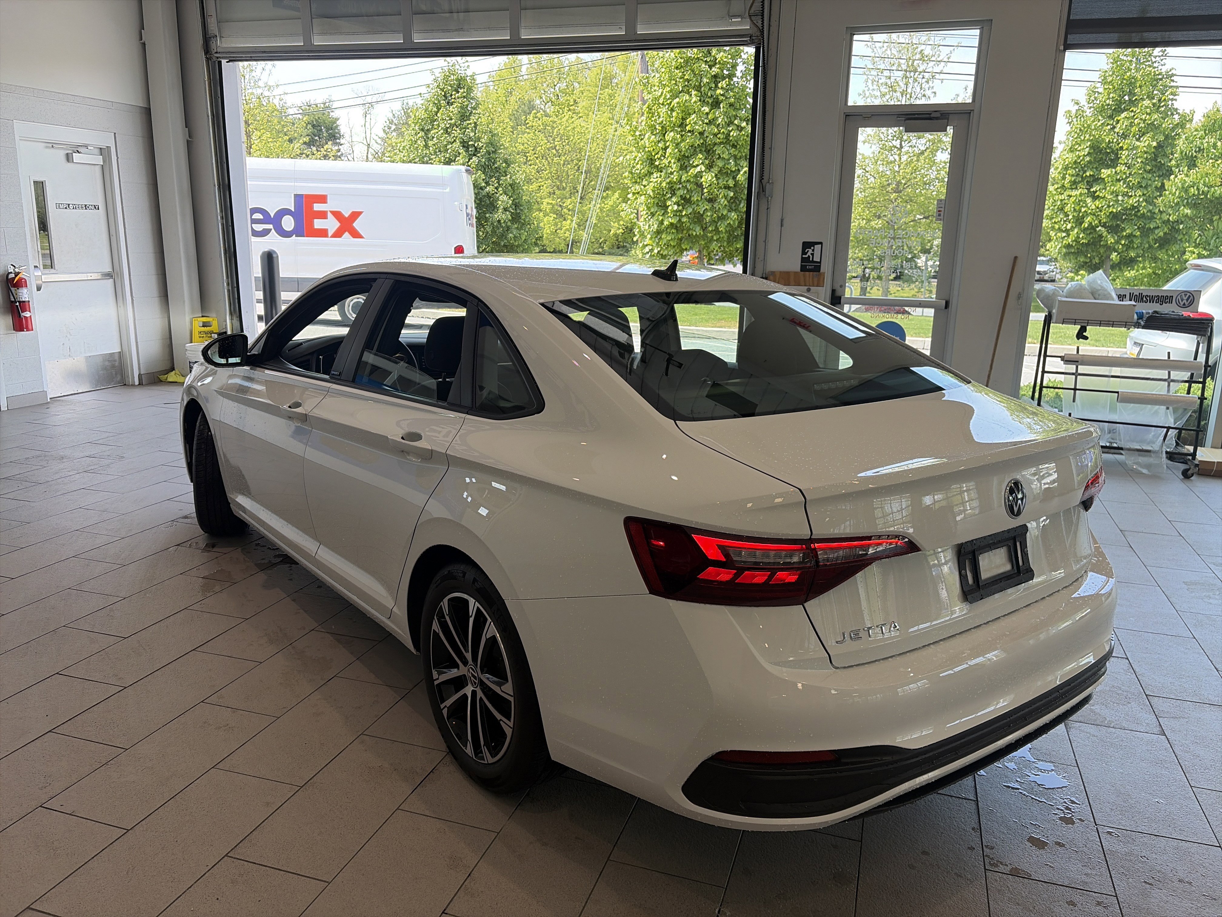 Used 2024 Volkswagen Jetta Sport FWD image 6