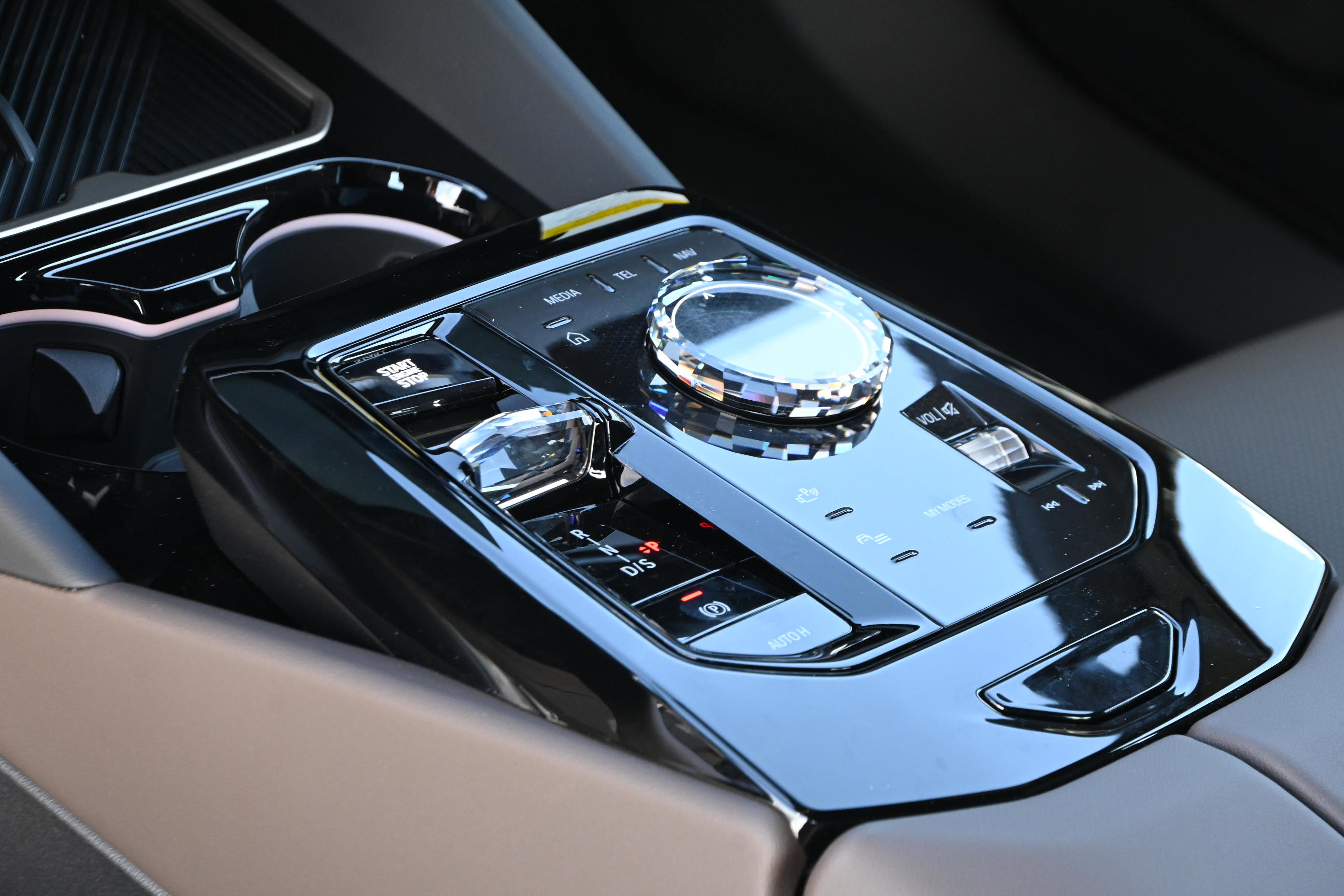 New 2026 BMW 530i RWD image 21