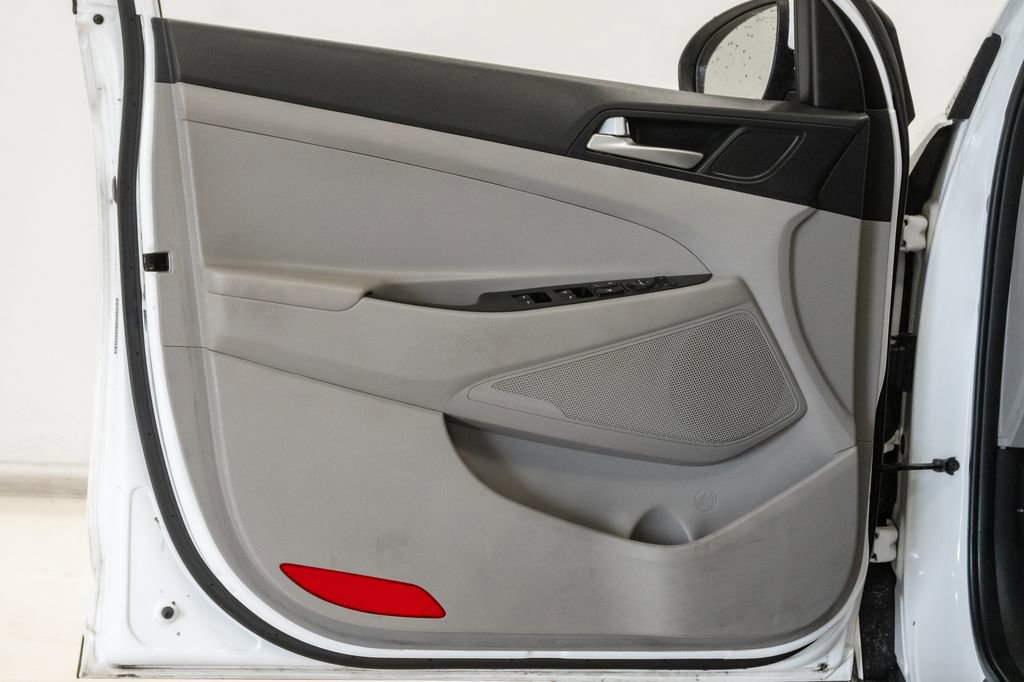 Used 2020 Hyundai Tucson Value FWD image 8