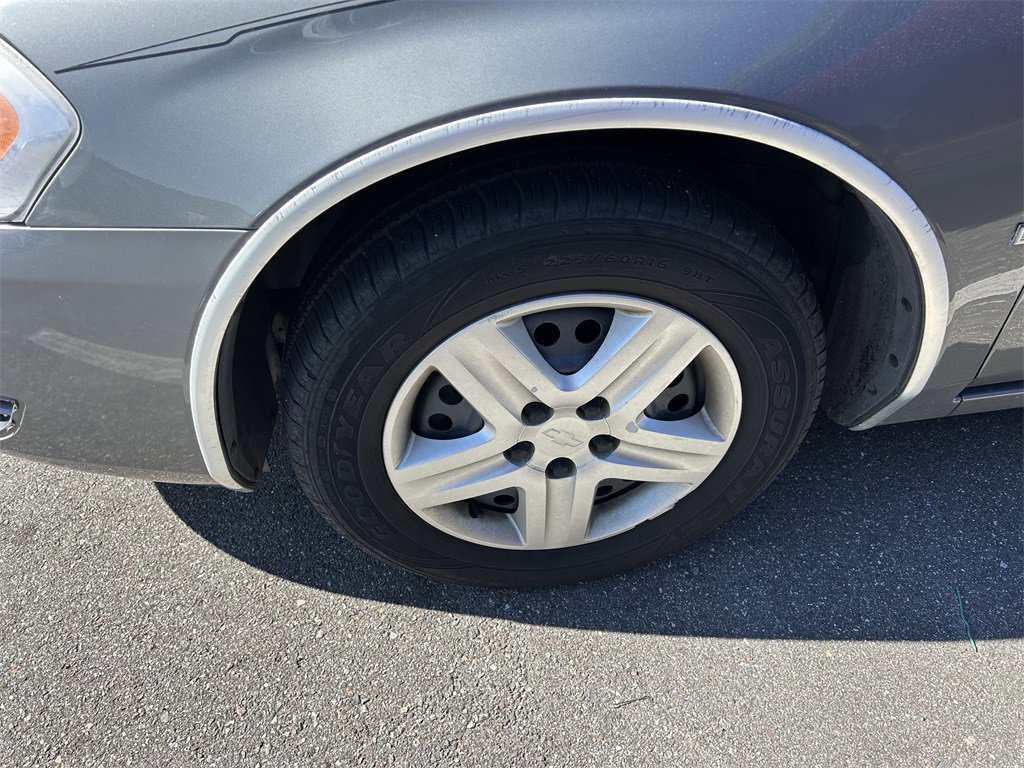 Used 2008 Chevrolet Impala LS image 5