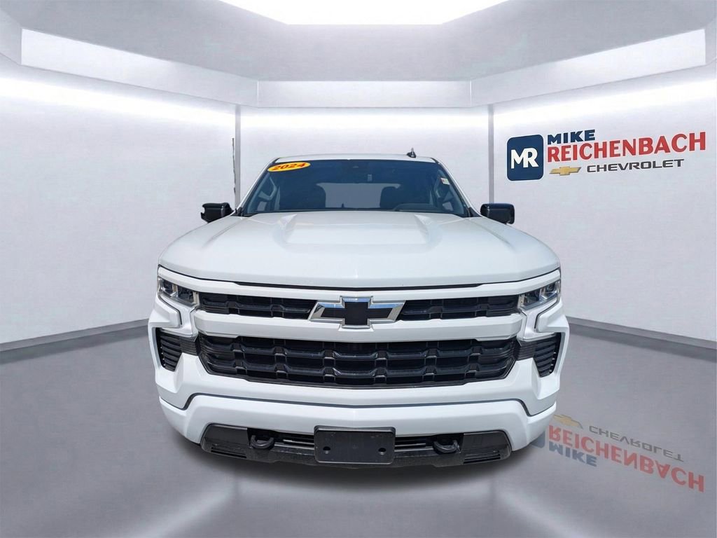 Used 2024 Chevrolet Silverado 1500 RST w/ Protection Package AWD/4WD image 8