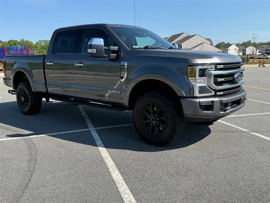 Used 2021 Ford F350 Platinum w/ Tremor Off-Road Package AWD/4WD image 5