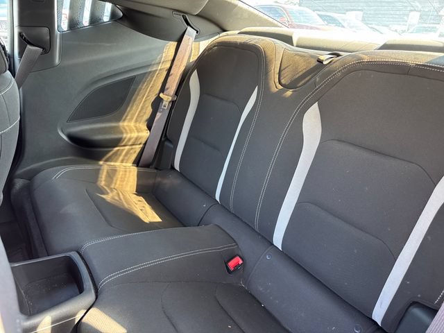 Used 2017 Chevrolet Camaro LT w/ Technology Package RWD image 26