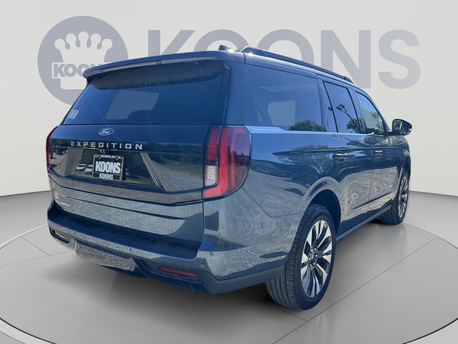 New 2027 Ford Expedition Platinum w/ Driver's Package AWD/4WD image 7