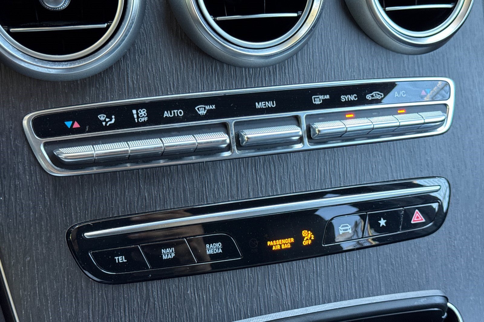 Certified 2020 Mercedes-Benz GLC 300 4MATIC image 19