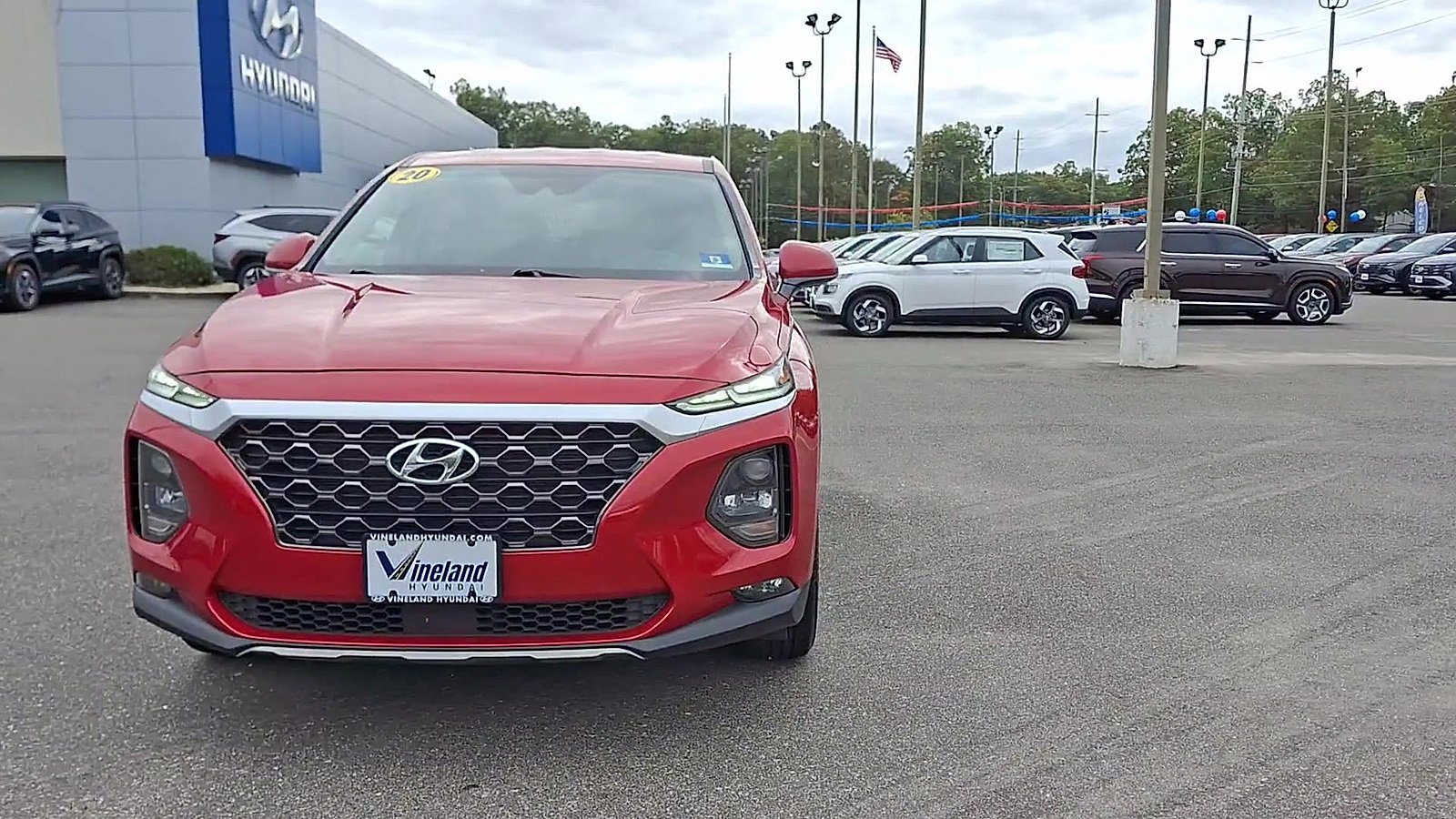 Used 2020 Hyundai Santa Fe SEL image 3