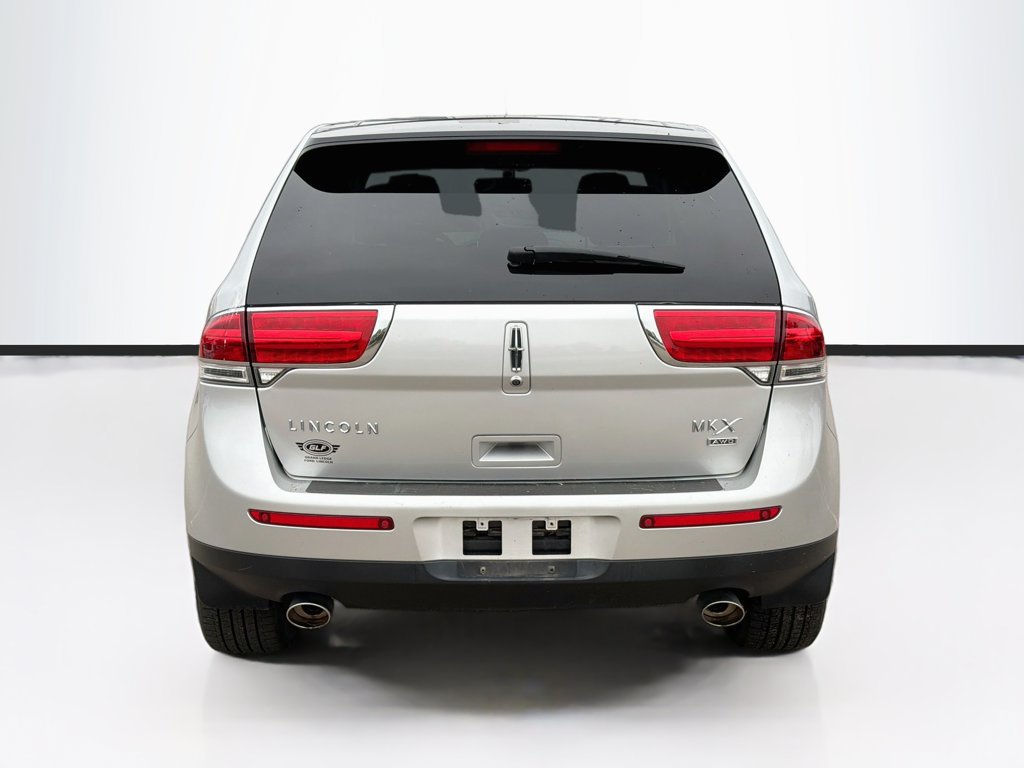 Used 2015 Lincoln MKX AWD w/ Equipment Group 102A image 6