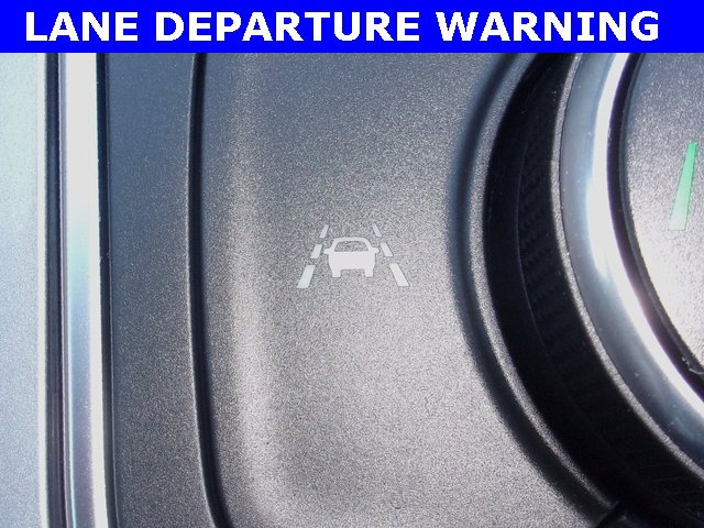 Used 2023 Chevrolet Blazer LT w/ Convenience Package image 6