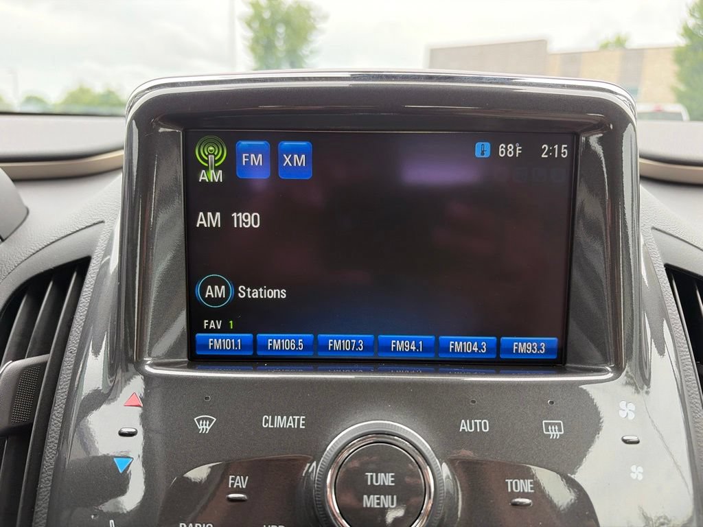 Used 2012 Chevrolet Volt Premium w/ Premium Trim Package FWD image 11