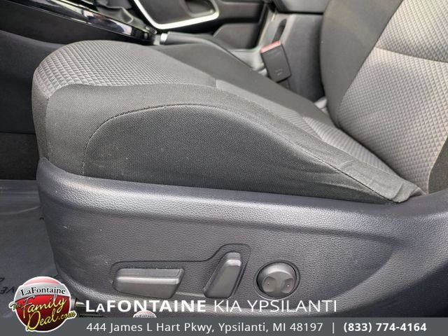 Certified 2023 Kia Soul S FWD image 13