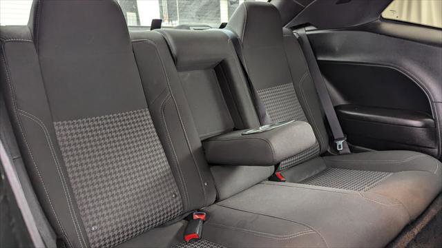 Used 2018 Dodge Challenger R/T image 17