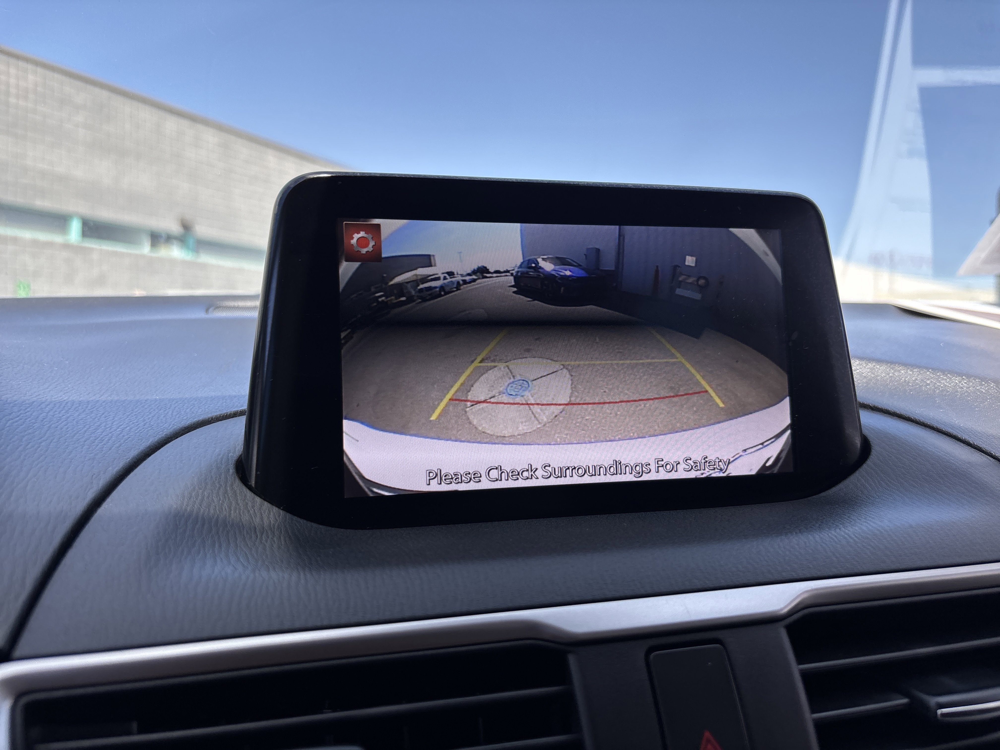 Used 2018 MAZDA MAZDA3 Touring FWD image 22