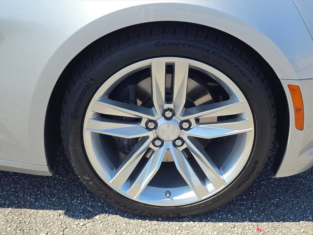 Used 2016 Chevrolet Camaro SS RWD image 29