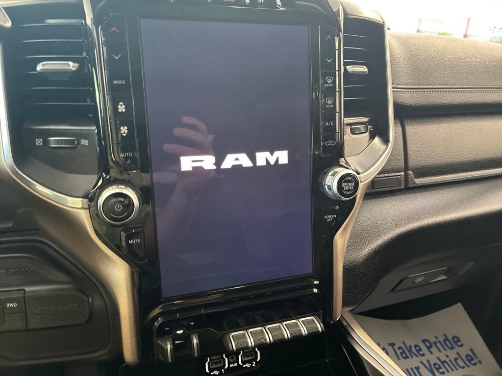 Used 2023 RAM 3500 Laramie AWD/4WD image 43
