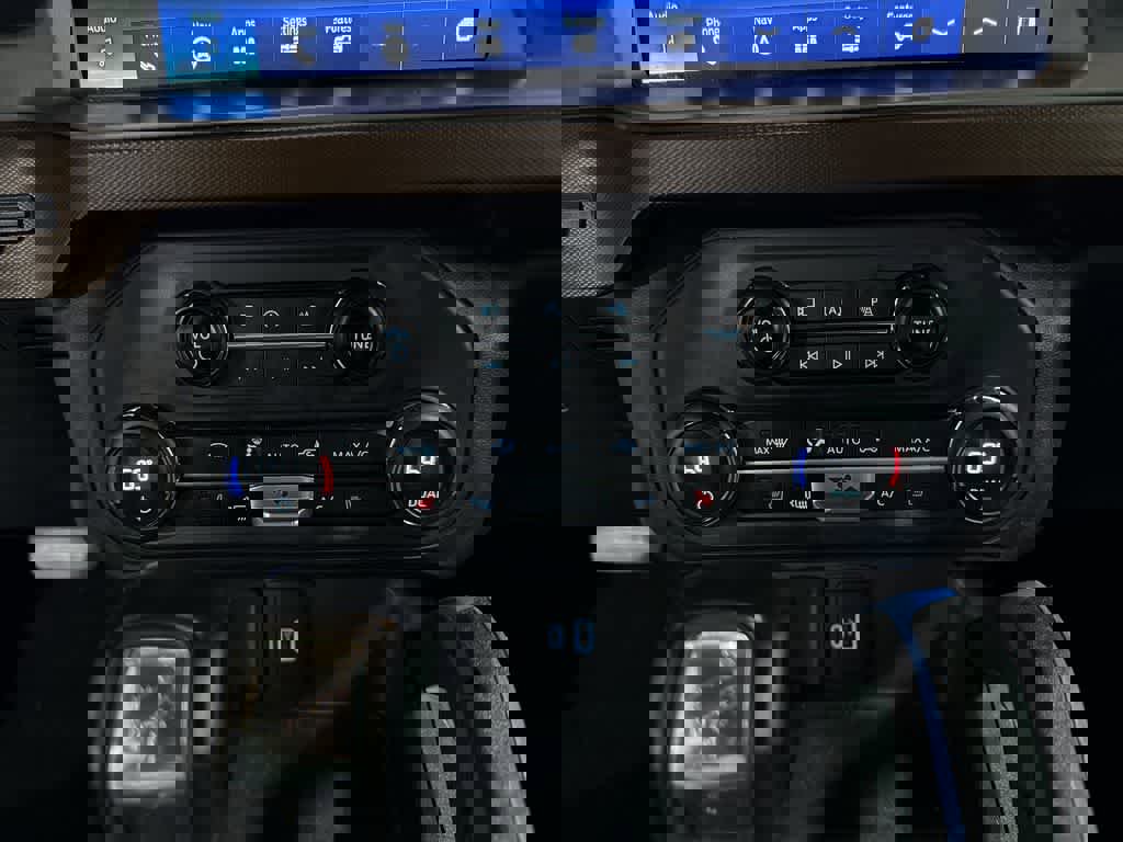 Used 2023 Ford Bronco Outer Banks image 22