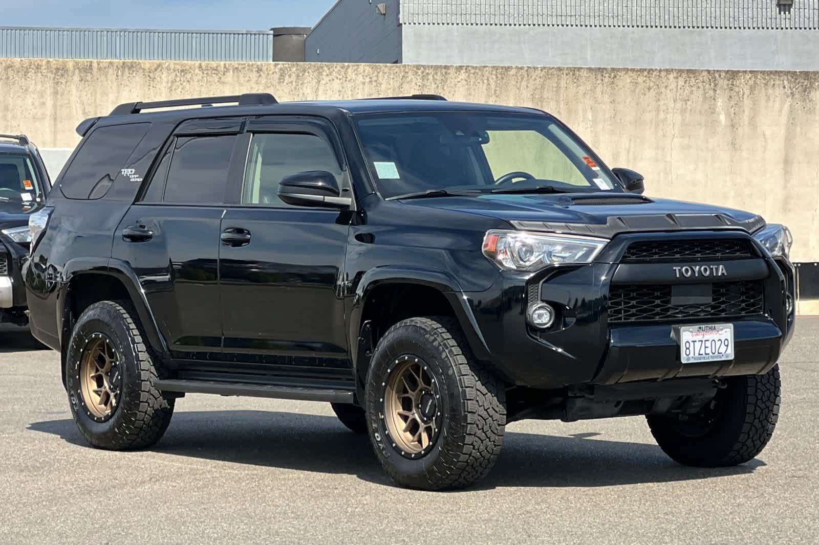 Used 2021 Toyota 4Runner TRD Off-Road AWD/4WD image 5