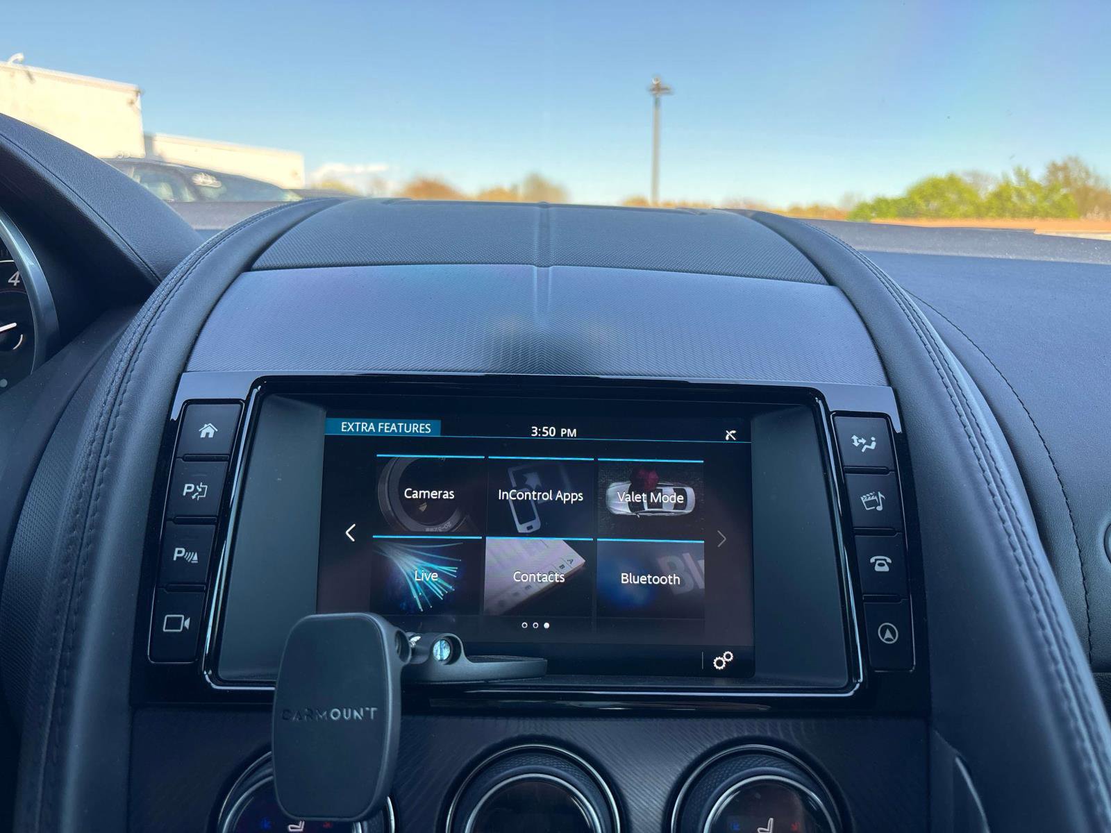 Used 2018 Jaguar F-TYPE R-Dynamic AWD/4WD image 21
