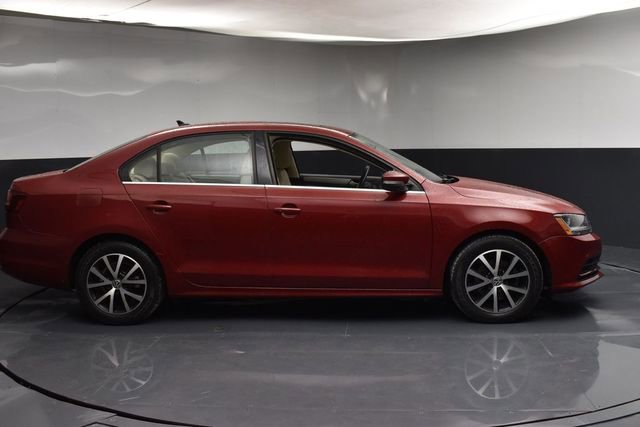 Used 2017 Volkswagen Jetta SE FWD image 8