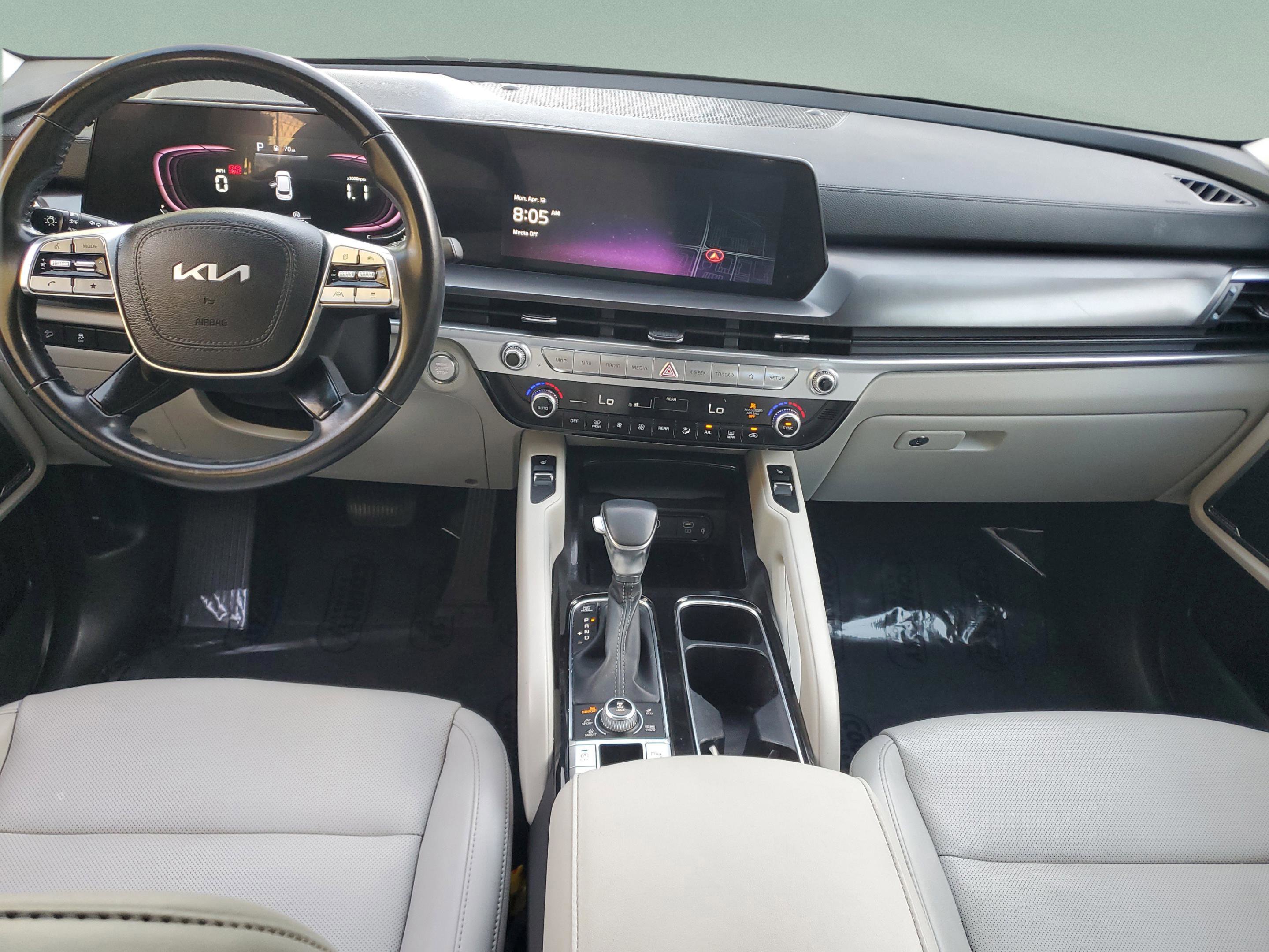 Certified 2023 Kia Telluride S image 10