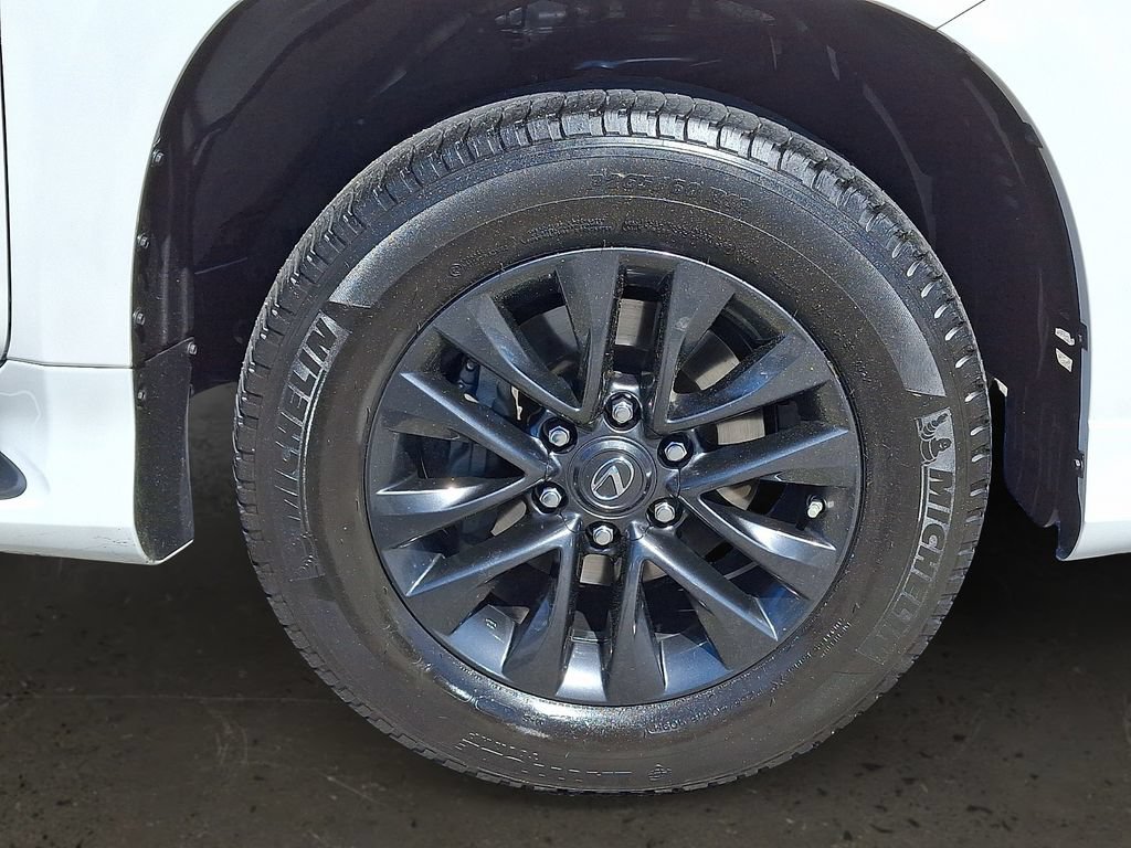 Certified 2023 Lexus GX 460 Premium w/ Premium Package AWD/4WD image 9
