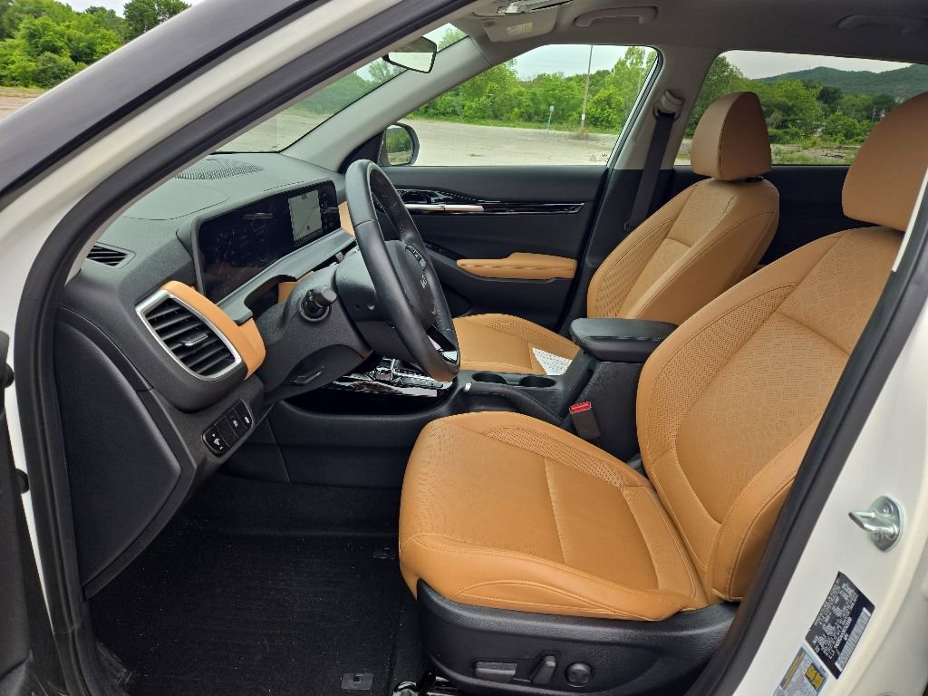 Used 2024 Kia Seltos EX FWD image 15