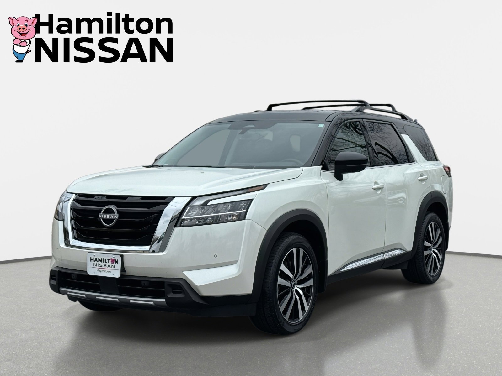 Used 2023 Nissan Pathfinder Platinum image 5