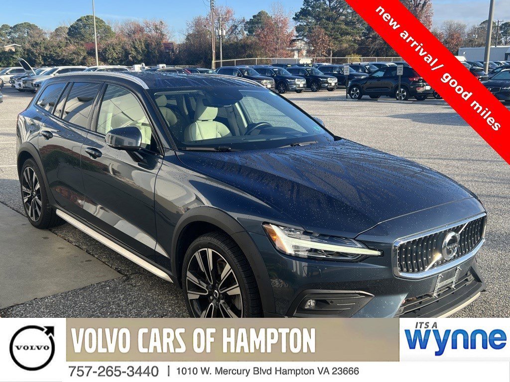 Used 2020 Volvo V60 T5 Cross Country