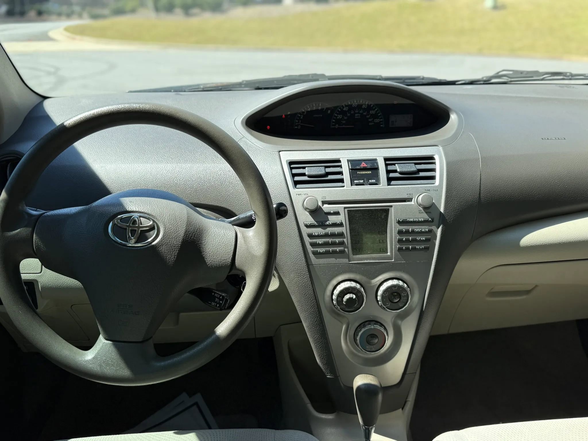 Used 2011 Toyota Yaris Sedan w/ PWR Pkg w/Steel Wheels image 17