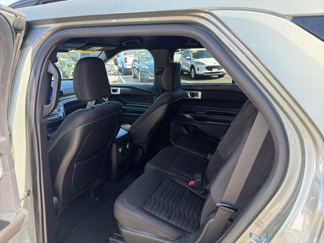Used 2020 Ford Explorer XLT w/ Comfort Package image 22