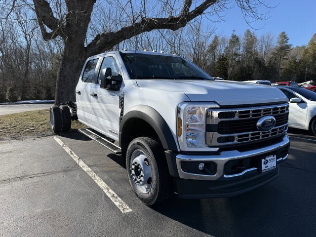 New 2026 Ford F550 4x4 Crew Cab image 1