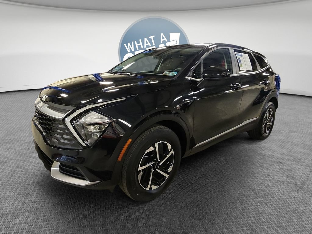 Used 2023 Kia Sportage LX AWD/4WD image 9